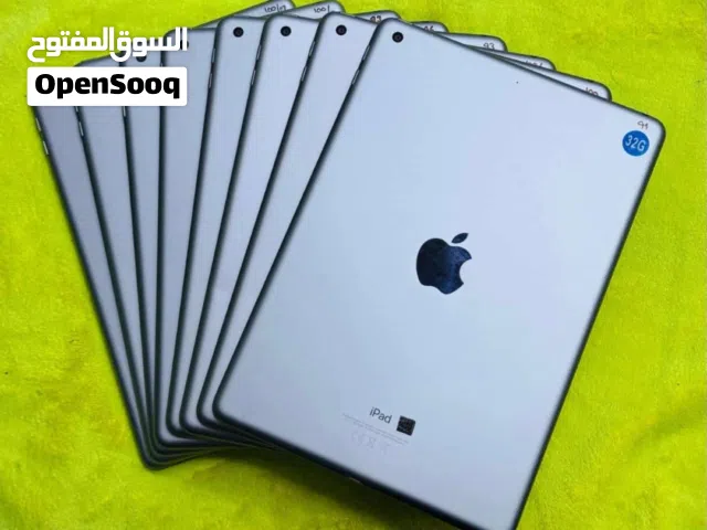 ايباد 6  مع ملحقات شاحن وكور ضمان ينزل كل البرامج وألعاب