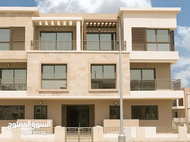 166 m2 3 Bedrooms Apartments for Sale in Cairo First Settlement