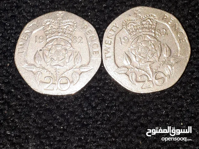 عملتين ااملكه اليزابيث عام 1982 المطلوبه في المزادات السعر موجود في تفاصيل الاعلان
