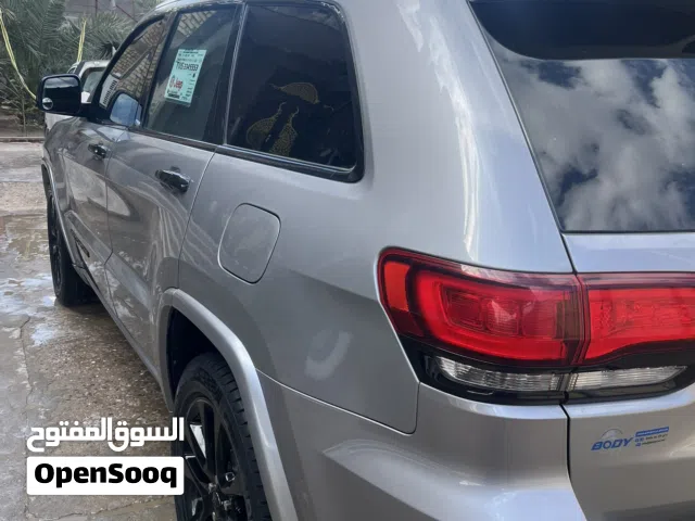 Used Jeep Grand Cherokee in Basra