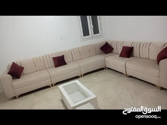 للبيع دولاب كوجينه و غاز و صالون طوله3×4