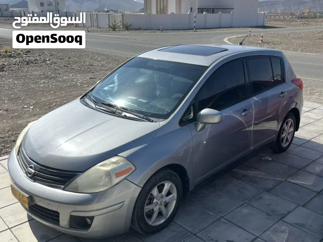 2012 نيسان فيرسا SR