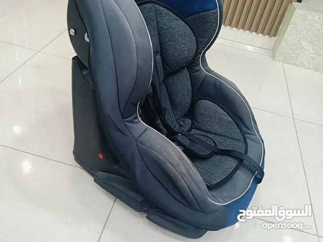 مقعد أطفال car seat