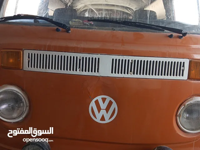 باص فوكس فاجن ڤان وارد الماني بحاله جيده جدآ