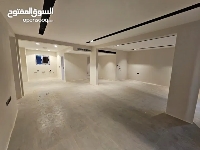 180 m2 4 Bedrooms Apartments for Rent in Al Riyadh An Narjis