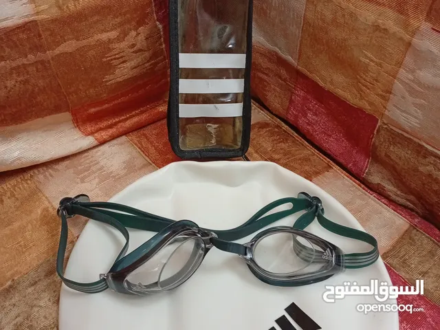 Swimming bonnet and swimming goggles adidas original بونيه ونظاره سباحه اديداس اصلى