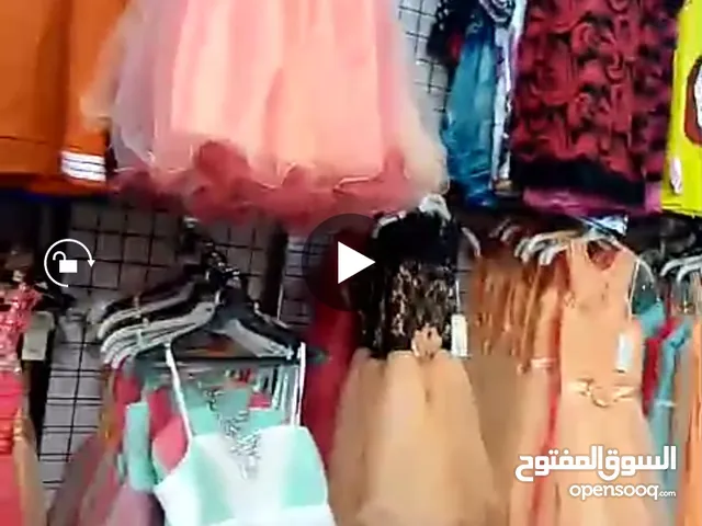 محل ملابس مشكله للبيع في اربد