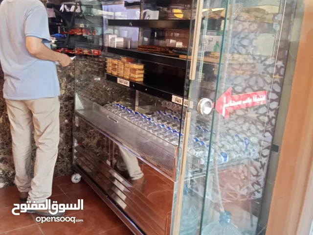 ثلاجة عرض دبل محرك