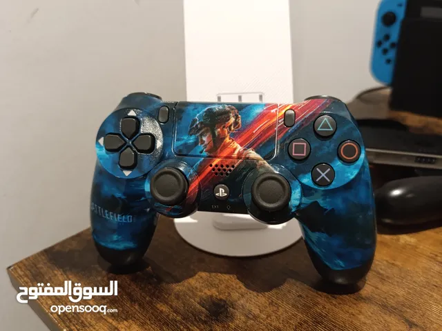 PS4 controller