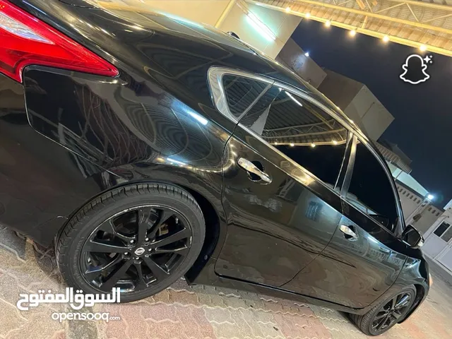 Used Nissan Altima in Abu Dhabi