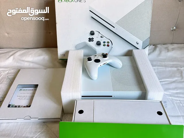 WARRANTY Xbox One S 1TB - Mint Condition Scratchless