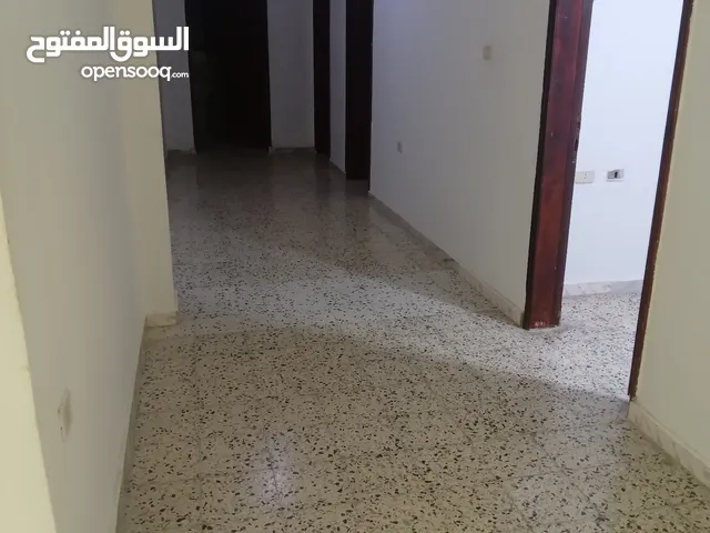 130 m2 2 Bedrooms Townhouse for Rent in Tripoli Souq Al-Juma'a