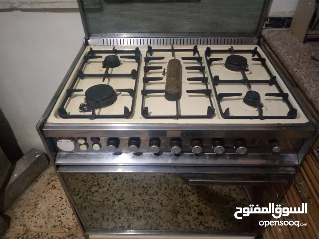 Universal Ovens in Amman