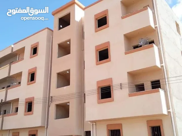 105 m2 3 Bedrooms Apartments for Sale in Benghazi Al-Salam
