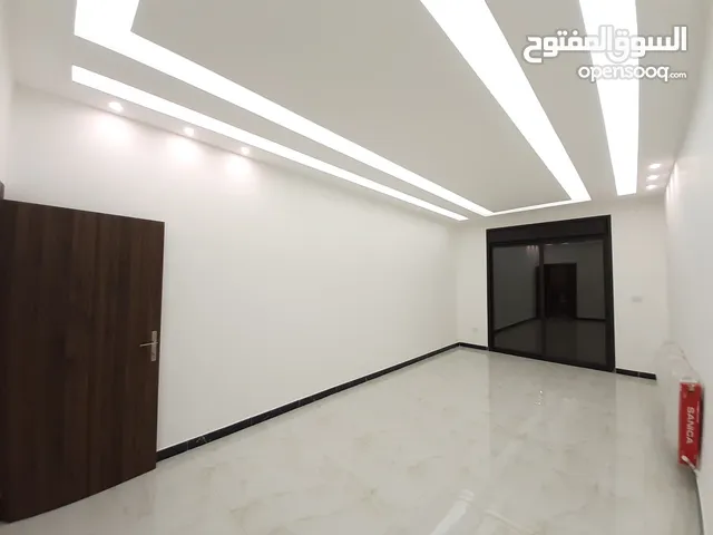 235m2 4 Bedrooms Apartments for Sale in Amman Jubaiha
