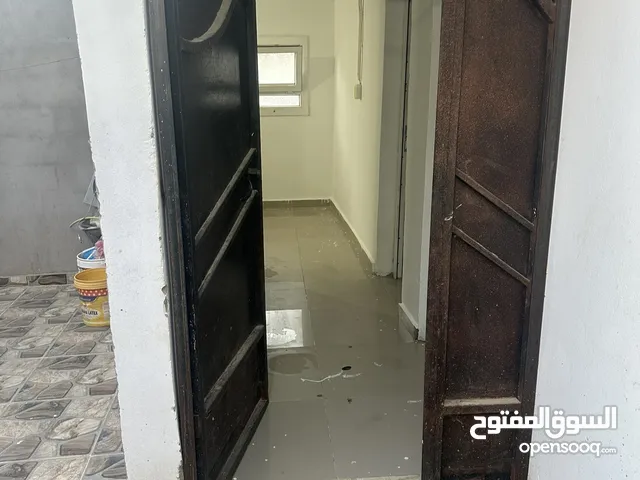 ايجار عميلات أجانب ممتاز   2ستوديو نظف ومقبل بعض غرفتين حمام مطبخ جنان