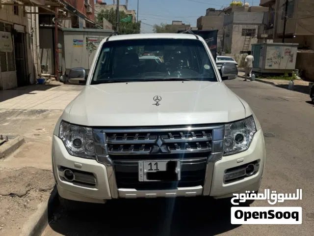 2016 ميتسوبيشي باجيرو GLS