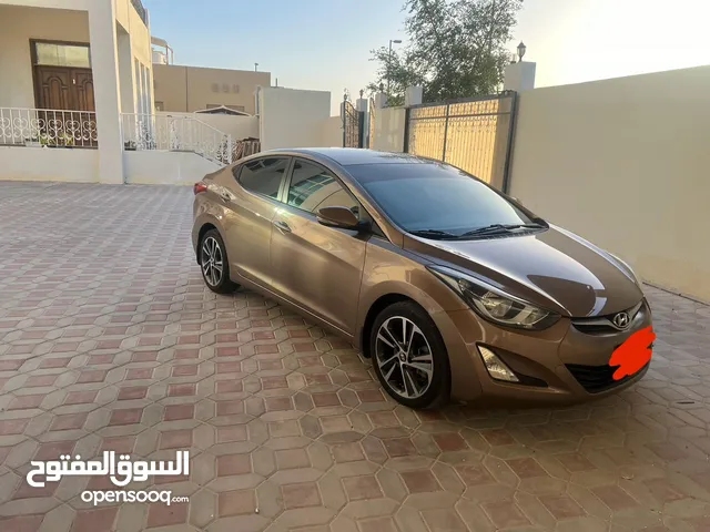 Hyundai Elantra 2016 in Abu Dhabi