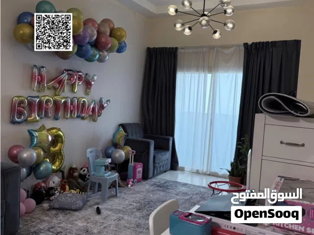 *Umشقة فاخرة للبيع بالعامرة مموقع ممتاز - 1غرف وصالة - 1118 قدم - تكييف مركزي بلكونة بإطلالة مفتوحة