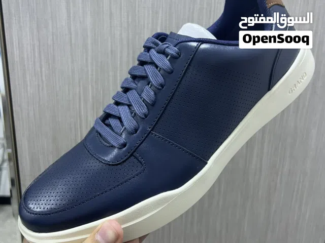 43 Sport Shoes in Baghdad