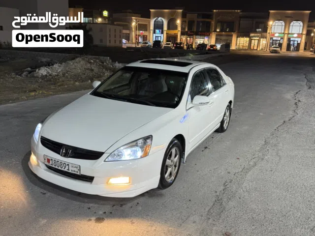 للبيع هوندا اكورد 2004