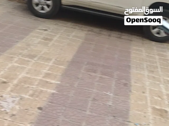 300 m2 4 Bedrooms Apartments for Rent in Sana'a Asbahi