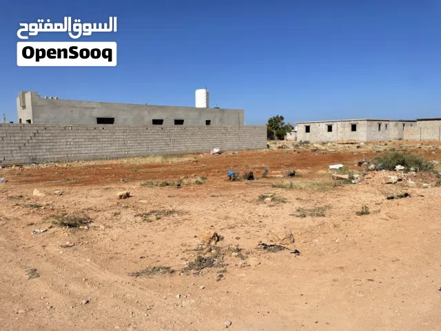 ارض بمنطقة سيدي خليفة