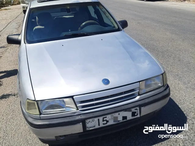 Opel Vectra 1989 in Zarqa