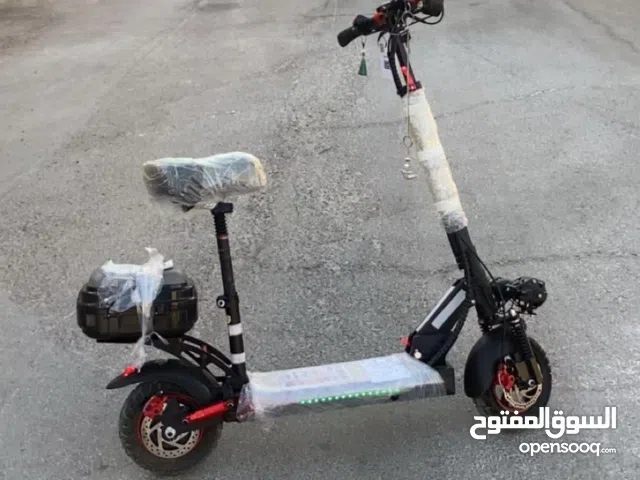 سكوتر وحش بسعر مغري