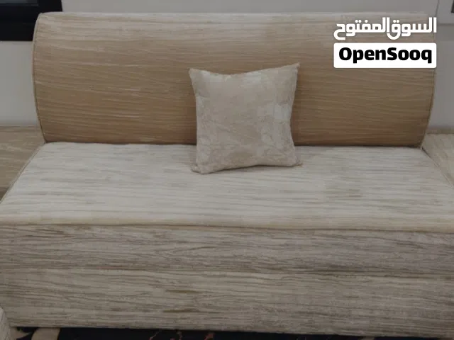 جالسه  نظيفه بسعر خيالي 10