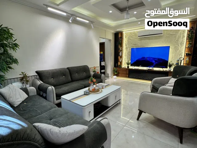 200 m2 4 Bedrooms Apartments for Sale in Amman Shafa Badran