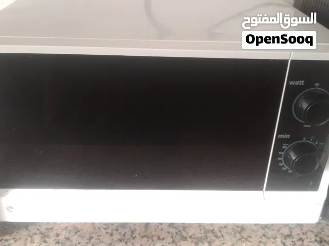 LG 20 - 24 Liters Microwave in Ajman