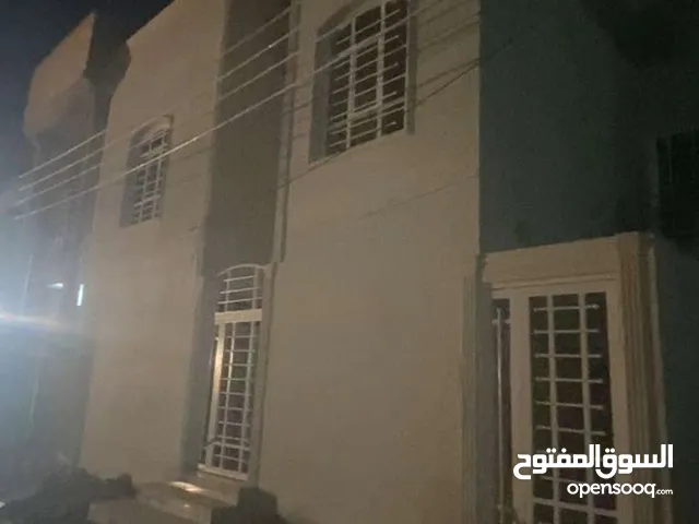 110 m2 4 Bedrooms Townhouse for Sale in Basra Yaseen Khrebit