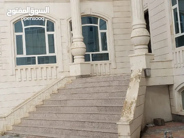 للبيع فله دورين جديده لوكس 6.5 حر معمد بسعر مغري