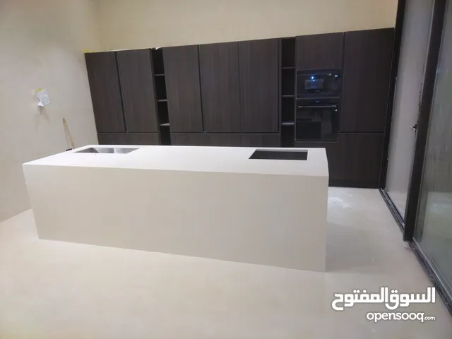 رخام صناعي كوري  تصنيع حسب الطلب   صيانه وتلميع رخام صناعي كورين احواض وجه تغليف حوائط بديل الرخام