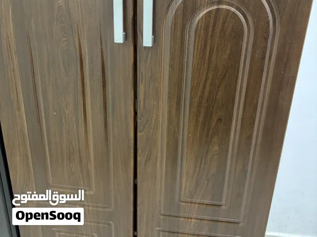 خزانة احذيه بحاله ممتازه للبيع