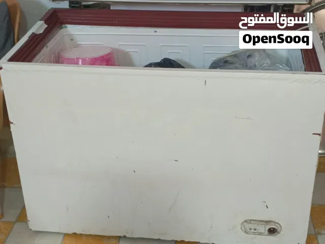 مجمدة للبيع 200 وبيه مجال لطيبين