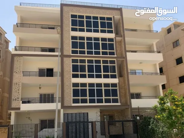 185m2 3 Bedrooms Apartments for Sale in Cairo Fifth Settlement
