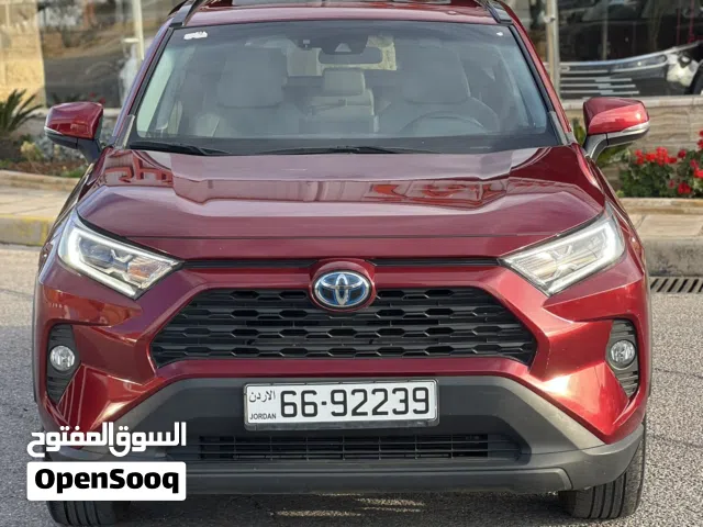 2020 Toyota RAV 4 XLE