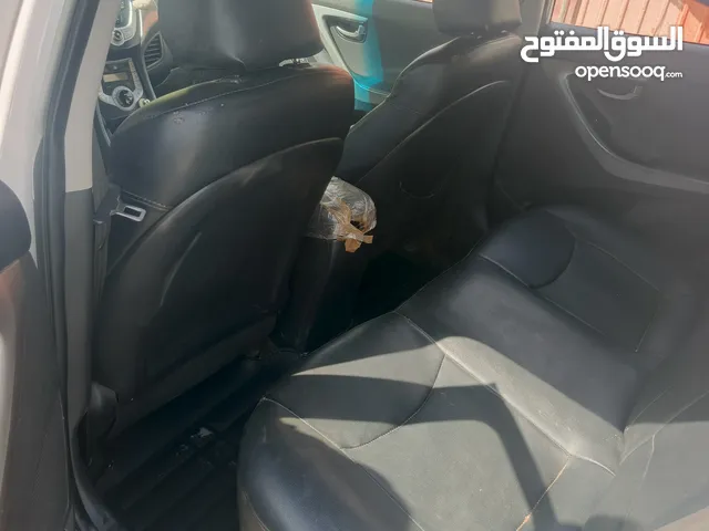 هونداي افانتي MD