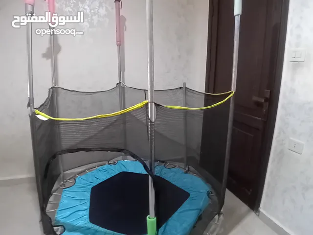 للبيع ترامبولين و مرجيحه تفصيل للاطفال بحالة الوكاله بسعر مغري جدا