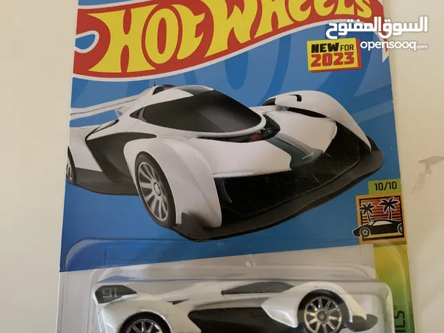 مجسمات سيارات
