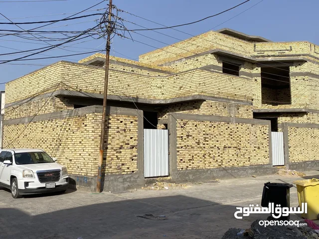 215 m2 More than 6 bedrooms Townhouse for Sale in Basra Other
