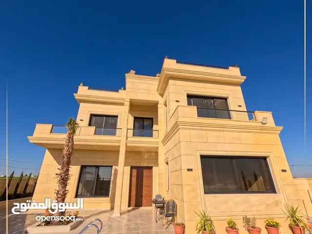 264 m2 4 Bedrooms Villa for Sale in Amman Al Qastal