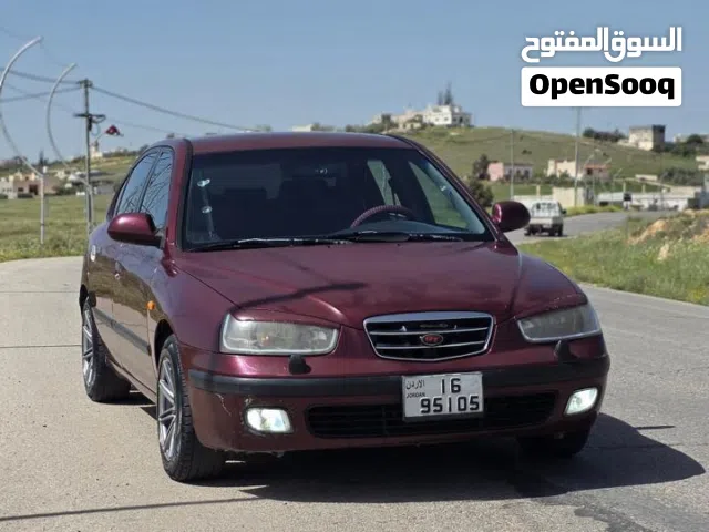 2001, هيونداي, النترا, Standard