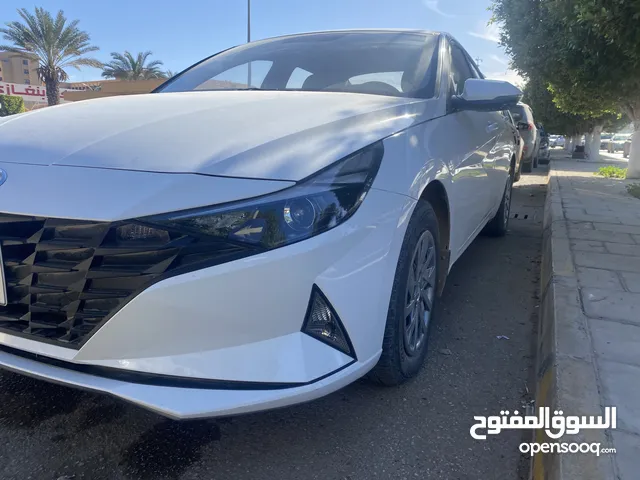 Used Hyundai Elantra in Benghazi