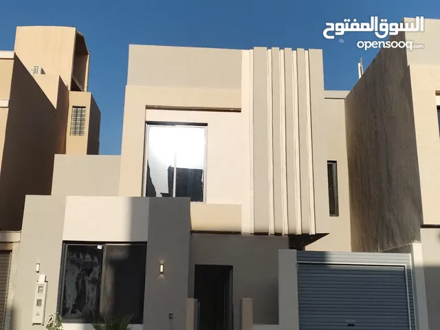 294 m2 More than 6 bedrooms Villa for Sale in Al Riyadh Dhahrat Laban