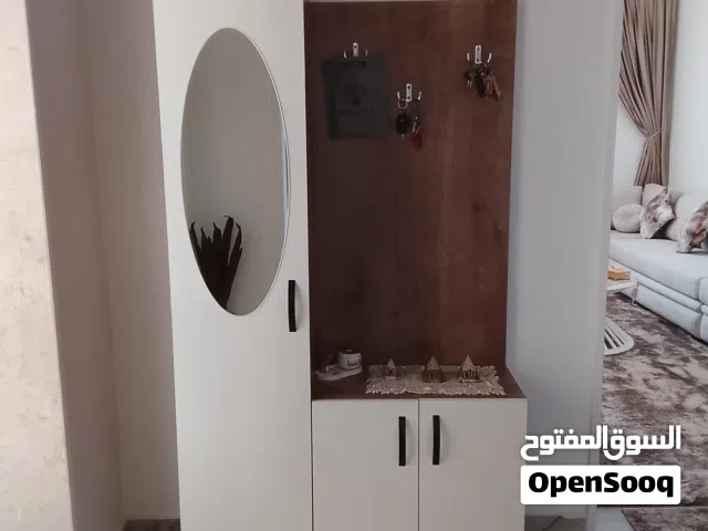 دولاب احدية شبه جديد