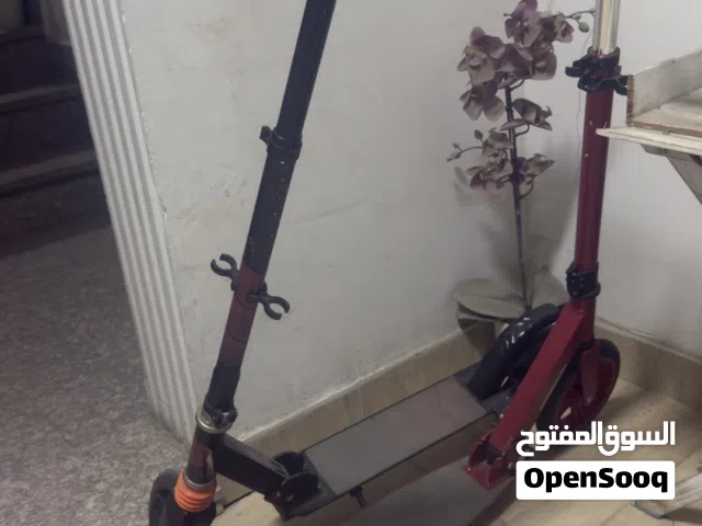 سكوتر عدد اثنين فراري واسود
