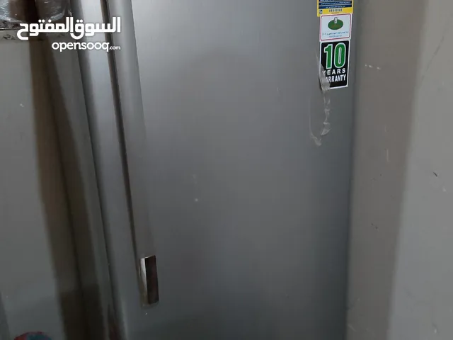 ديب فريزر كريازي بالضمان 270 لتر
